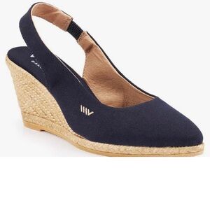 New in box size 38-size 7